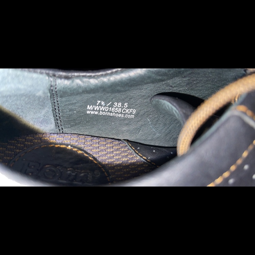 Born 7.5 Shoes - Picture 3 of 4